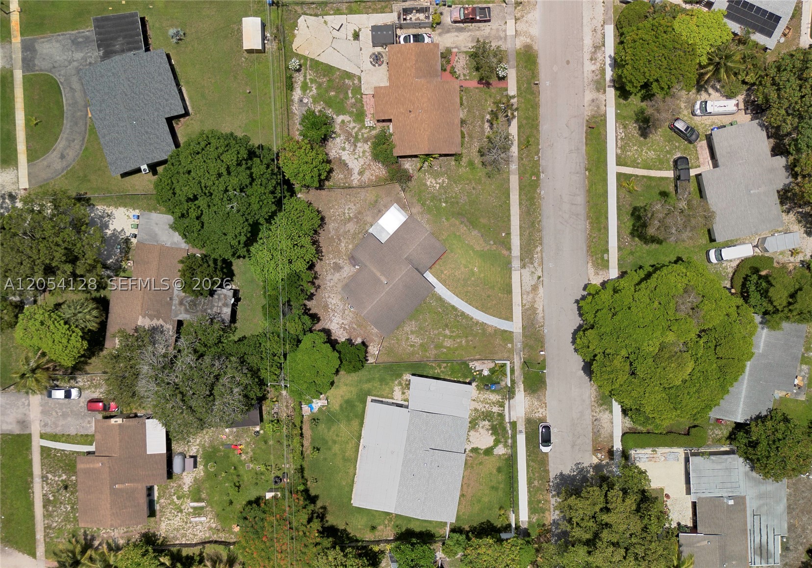 LAUDERDALE VILLAS - Residential