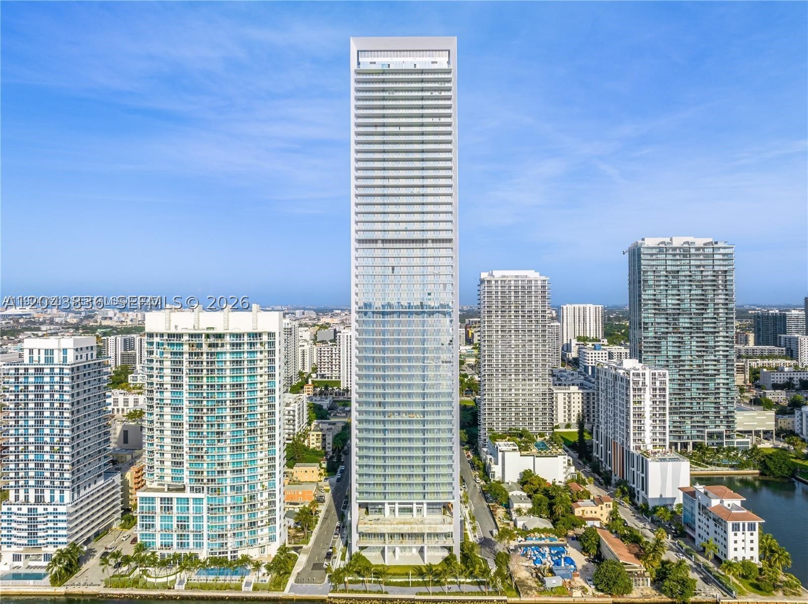 ESCOTTONIA PARK - Residential