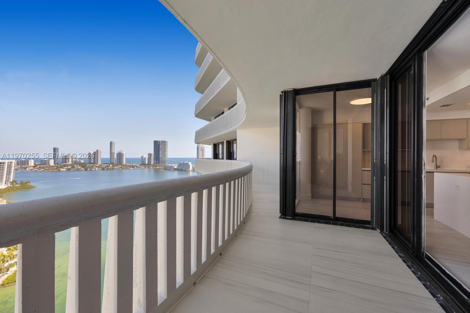 3000 ISL BLVD WILLIAMS IS - Residential