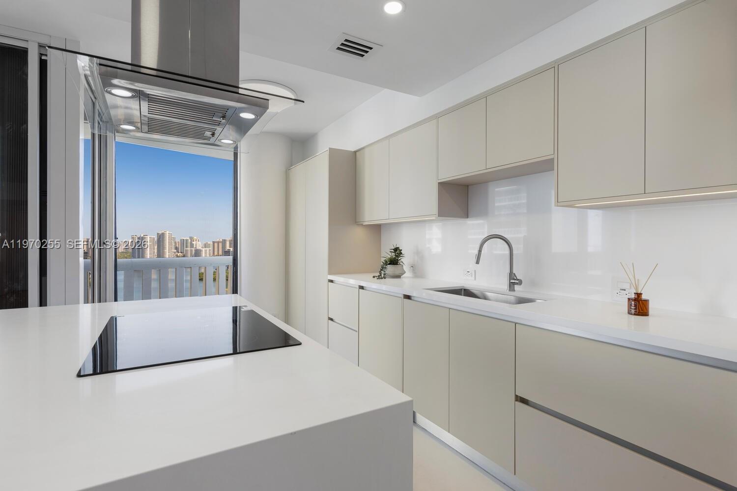 3000 ISL BLVD WILLIAMS IS - Residential