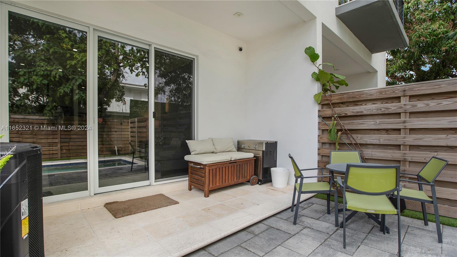 SOUTH BAY ESTATES - Residential