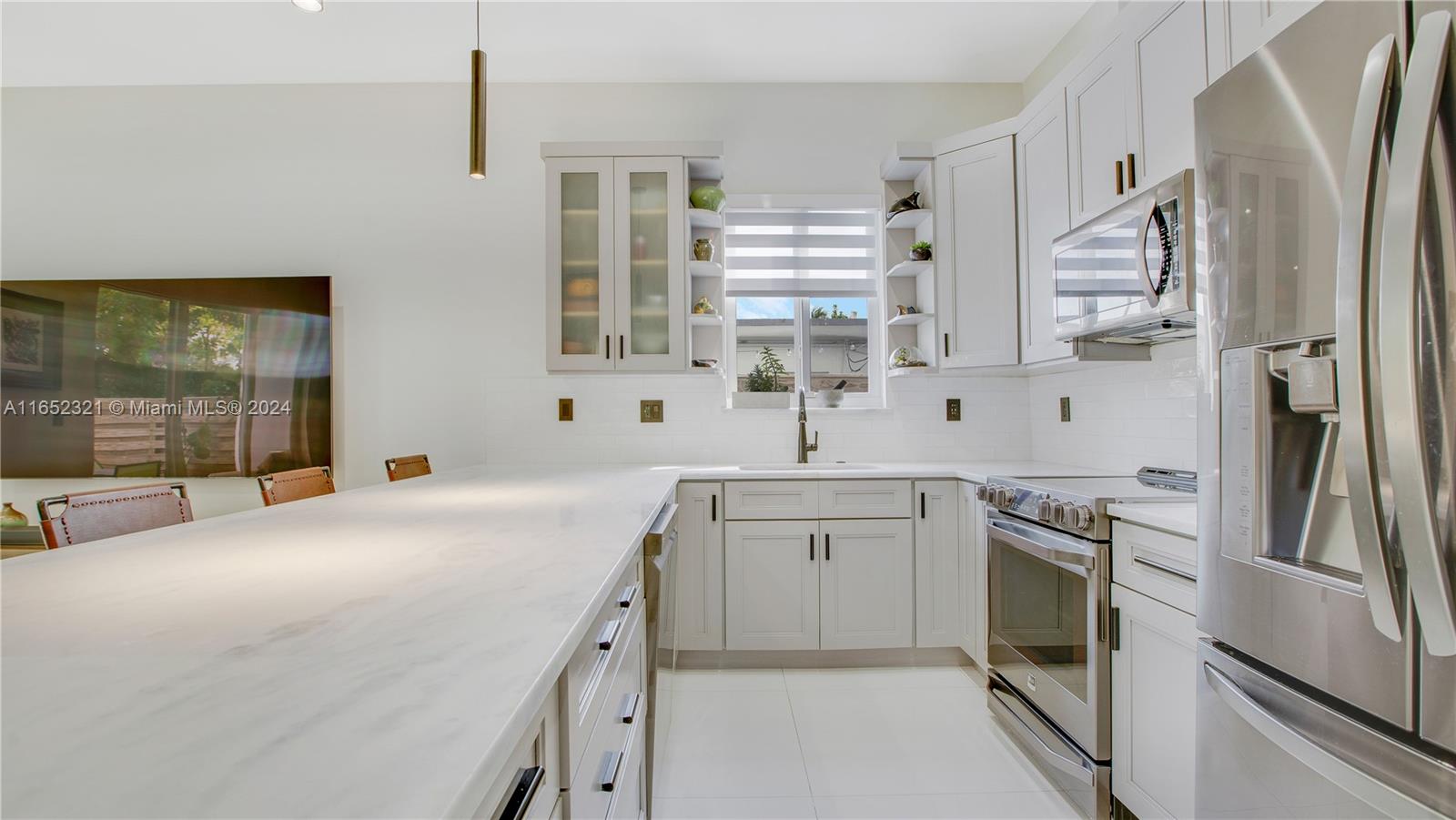 SOUTH BAY ESTATES - Residential