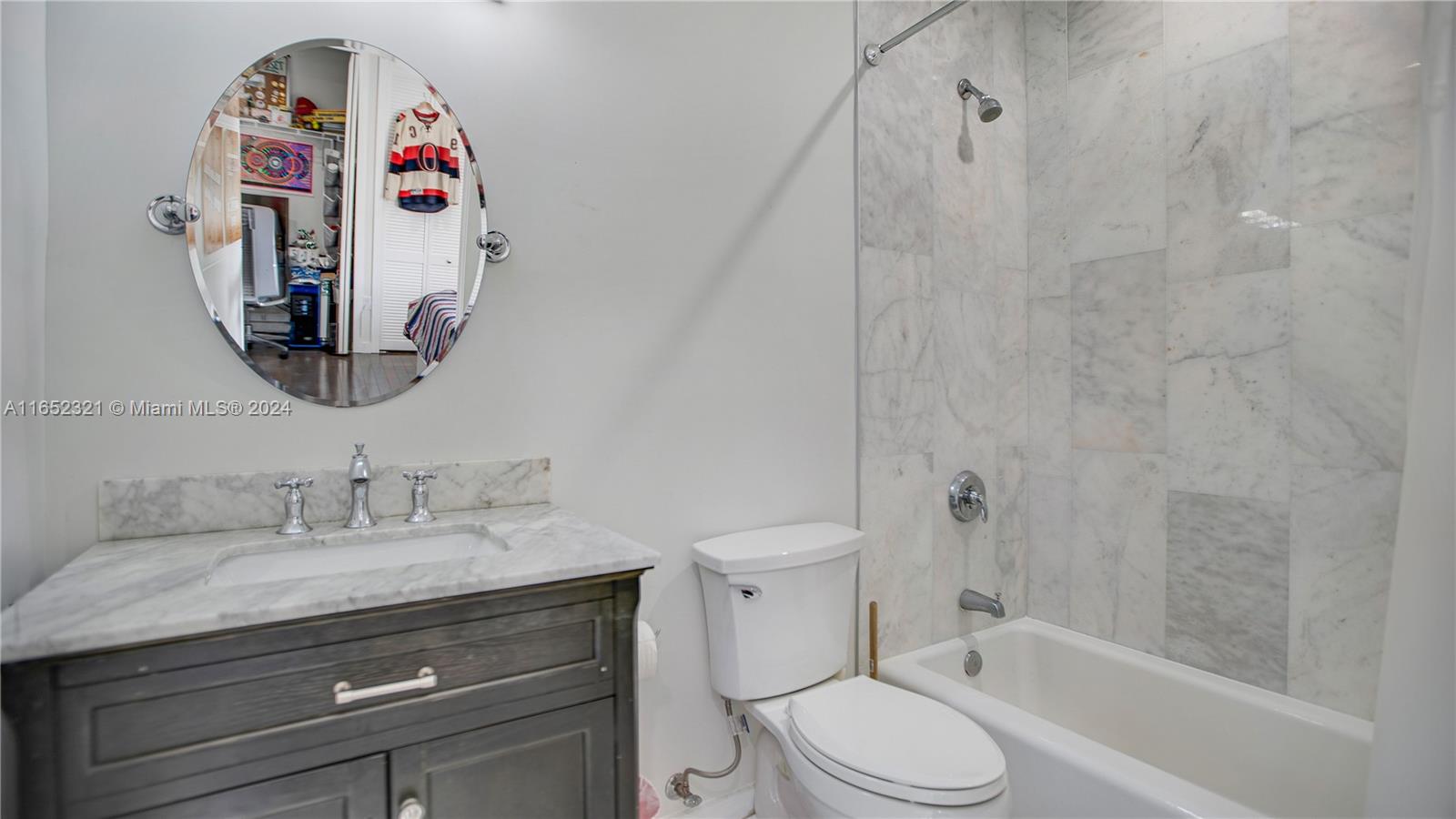 SOUTH BAY ESTATES - Residential