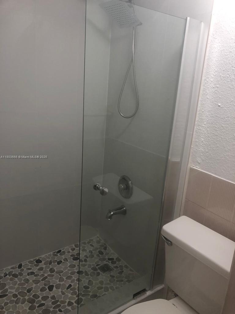 CARIBBEAN BREEZE CONDO - Residential