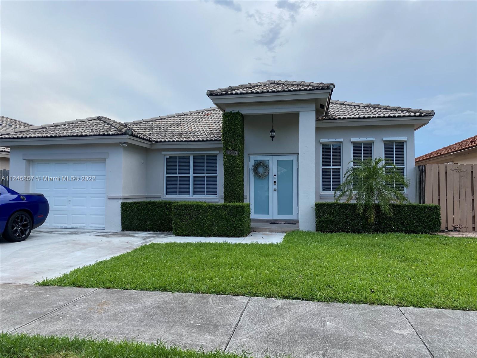 POINCIANA AT SUNSET LAKES - Residential Lease