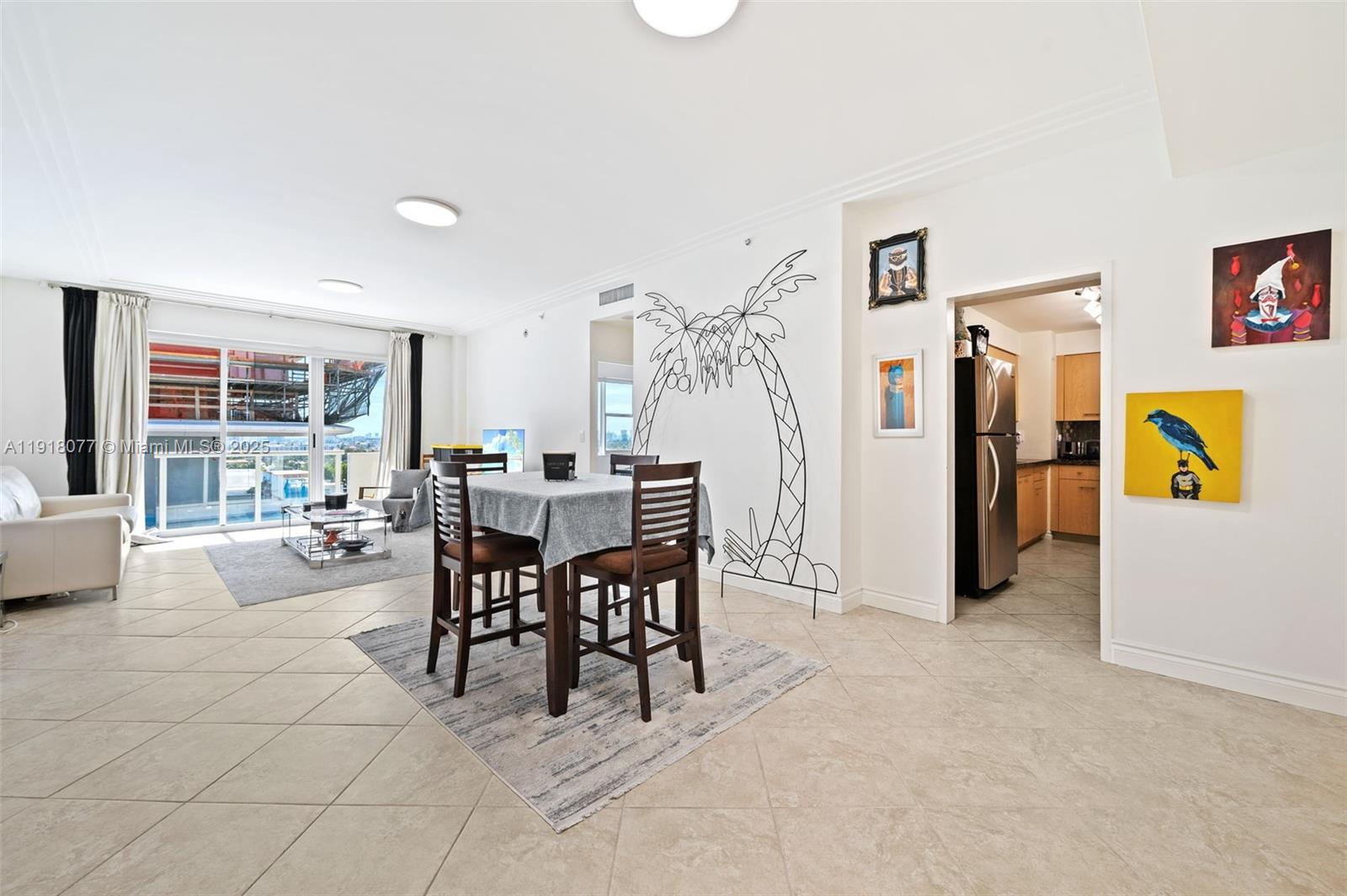 CARLISLE ON THE OCEAN CON - Residential