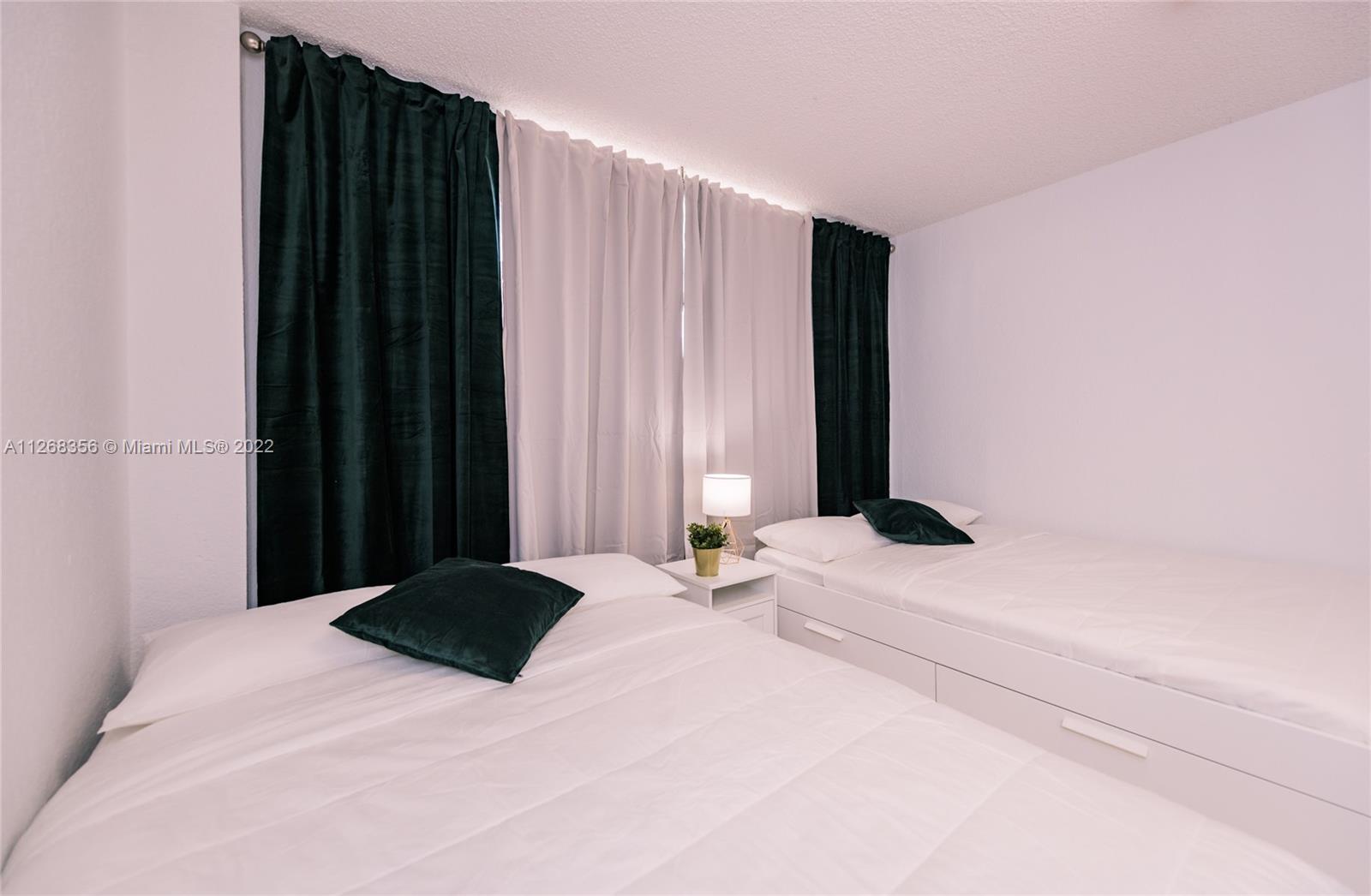 OCEANVIEW BUILDING A COND - Residential