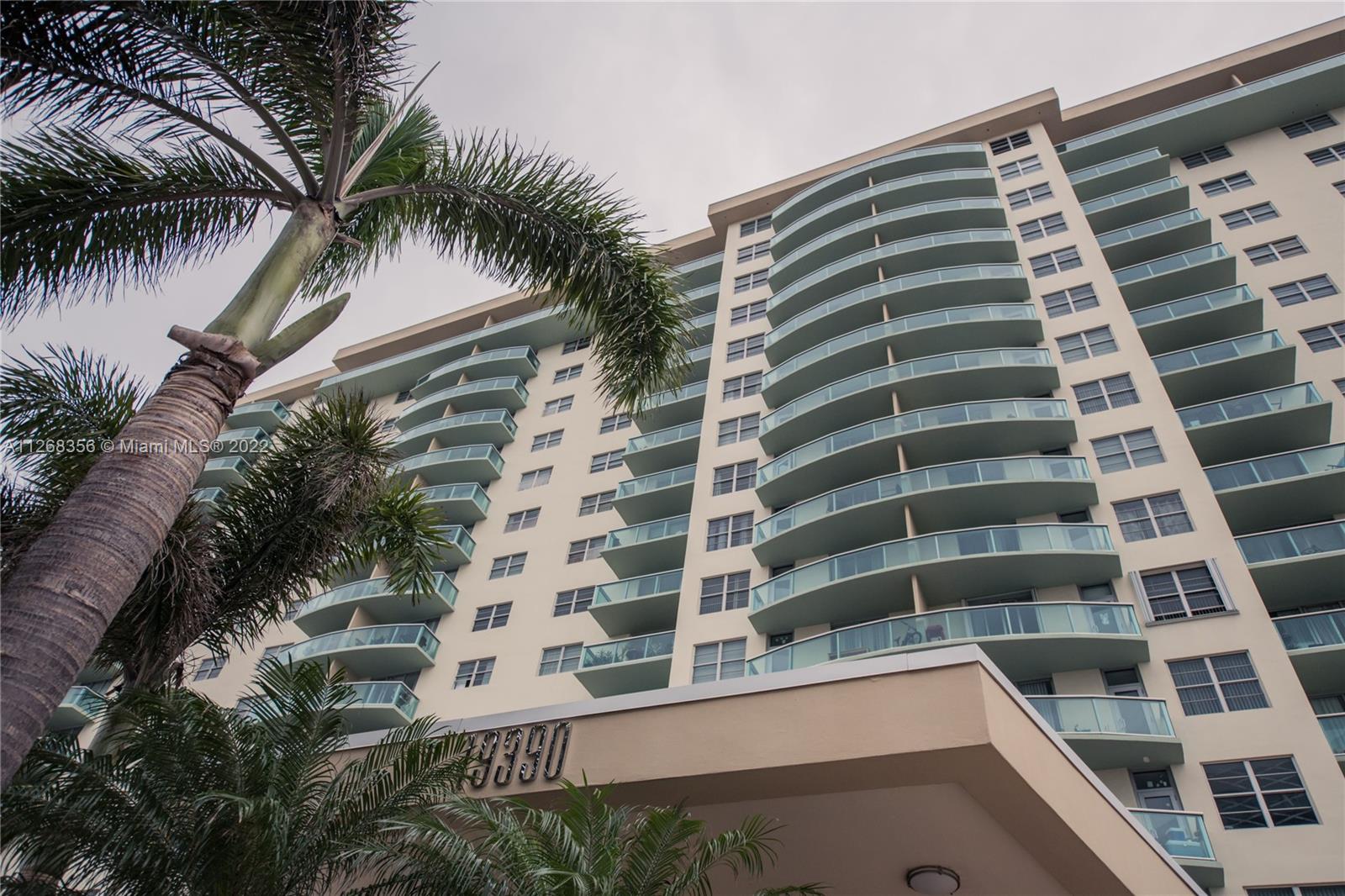 OCEANVIEW BUILDING A COND - Residential