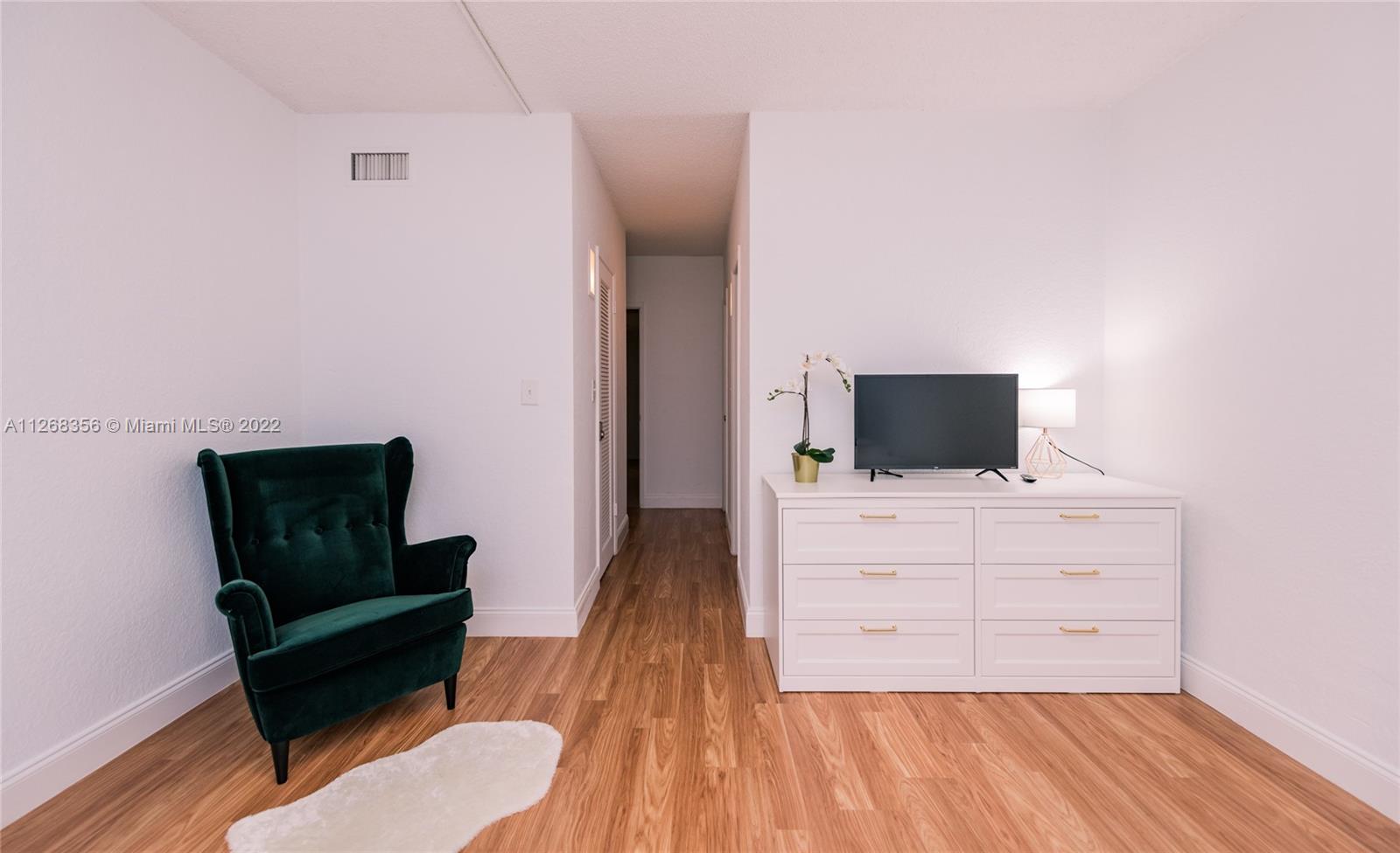 OCEANVIEW BUILDING A COND - Residential