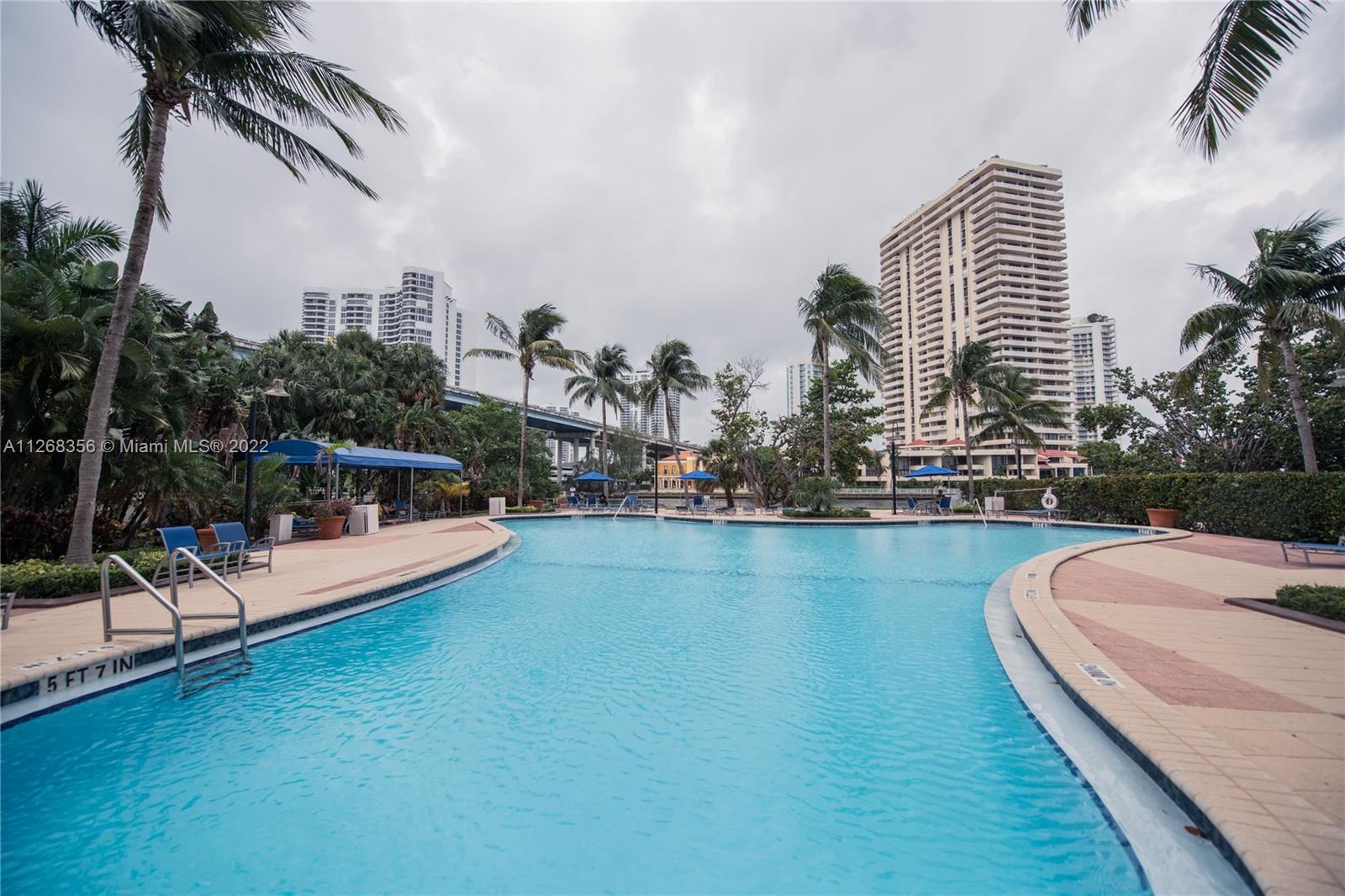 OCEANVIEW BUILDING A COND - Residential