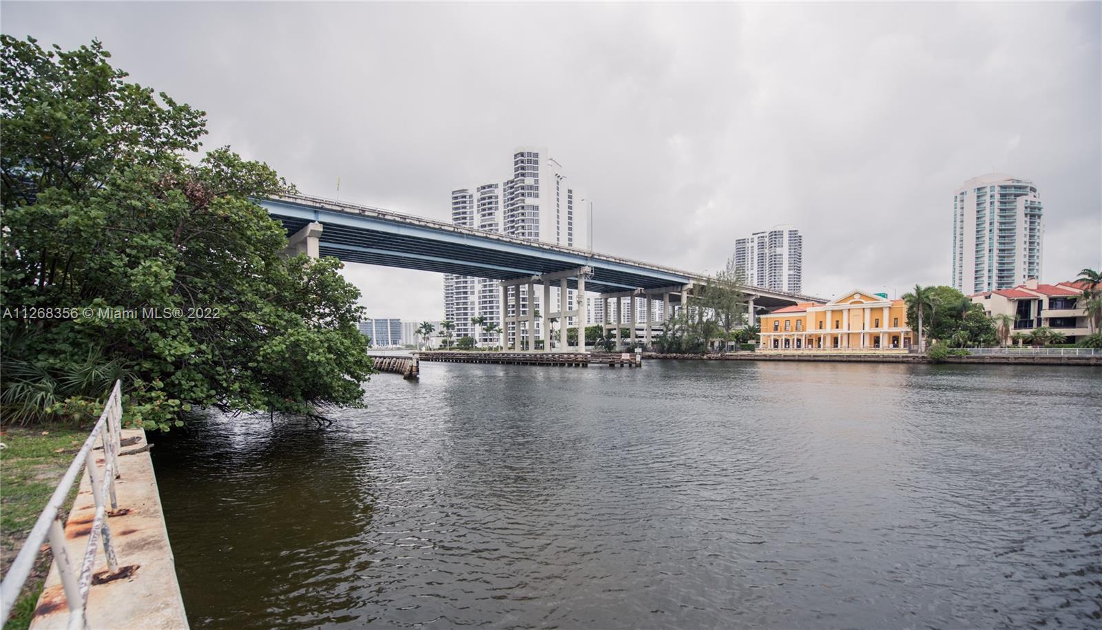 OCEANVIEW BUILDING A COND - Residential