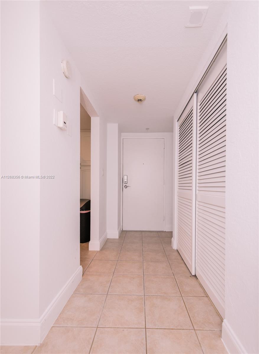 OCEANVIEW BUILDING A COND - Residential