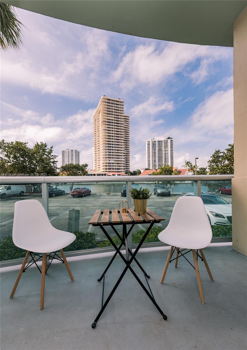 OCEANVIEW BUILDING A COND - Residential