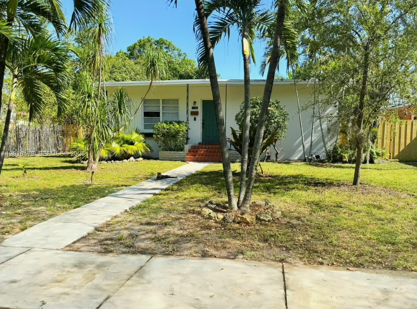 IRONS MANOR 4TH ADDN - Residential Lease