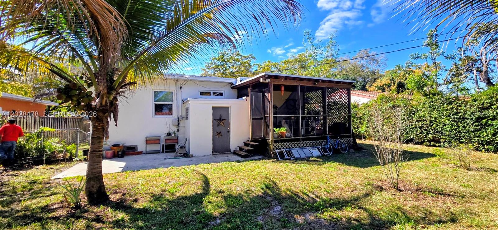 IRONS MANOR 4TH ADDN - Residential Lease