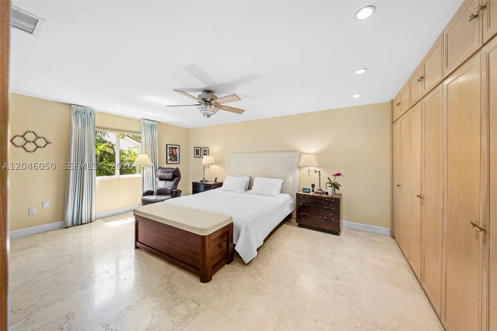CORAL BAY SEC B - Residential