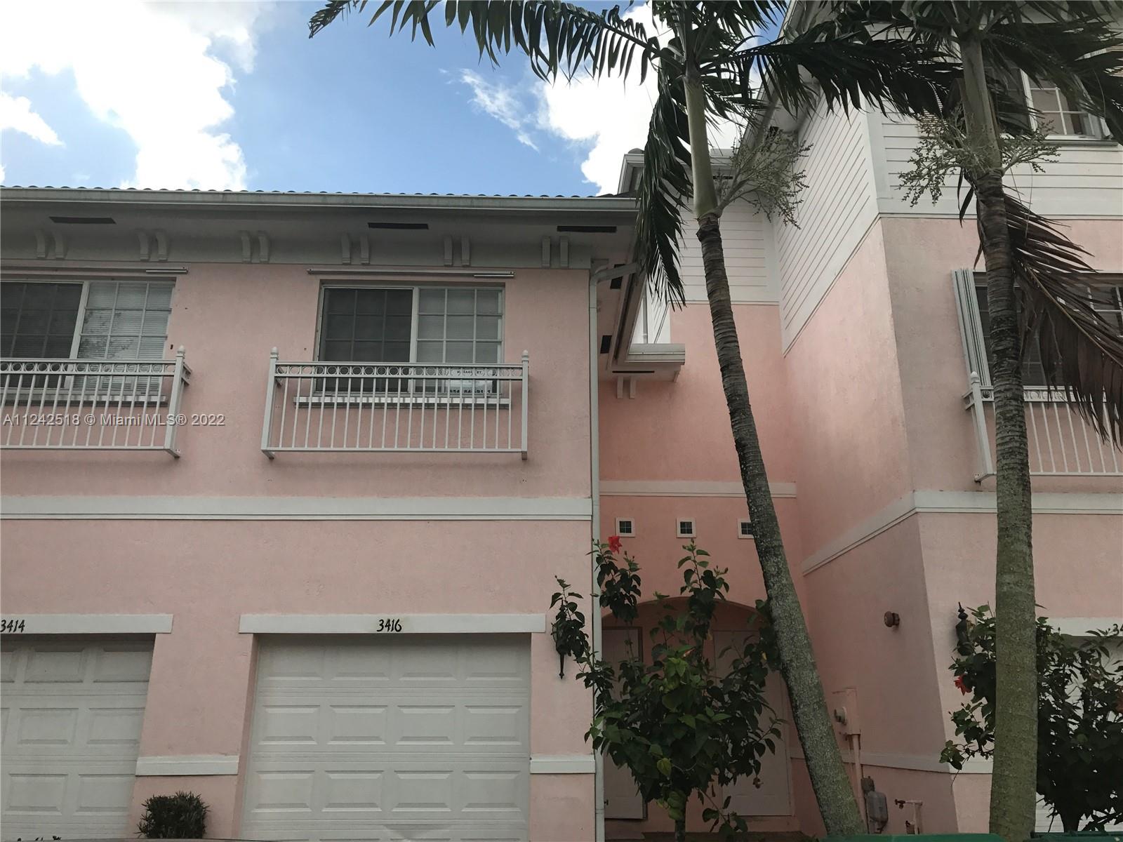 BEAUTIFUL 2 BEDROOM, 2.5 BATH TOWNHOME WITH ONE CAR GARAGE IN GATED COMMUNITY. BEAUTIFUL LAKE VIEW, GRANITE COUNTERS IN KITCHEN, TILE FLOORS DOWNSTAIRS, NEW APPLIANCES. FRESHLY PAINTED, WASHER/DRYER IN UNIT. NO PETS ALLOWED. TENANT PAYS FOR UTILITIES, INCLUDING WATER/SEWER. MUST HAVE CREDIT OVER 650 TO BE APPROVED BY ASSOCIATION. FIRST AND LAST MONTH RENT PLUS ONE MONTH SECURITY DEPOSIT REQUIERD TO MOVE IN. ASSOCIATION PROCESS TAKES UP TO 30 DAYS.