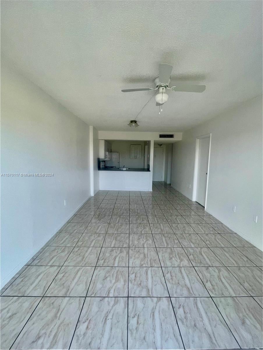 TALL TREES CONDO - Residential Lease