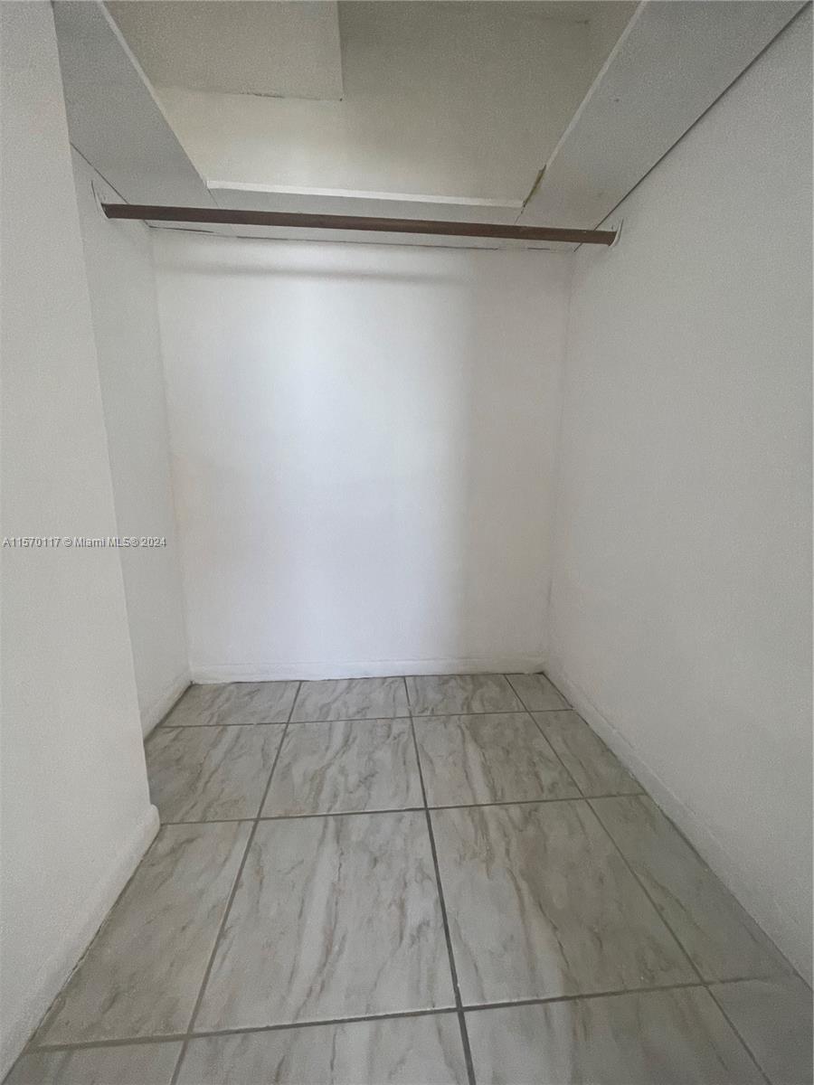 TALL TREES CONDO - Residential Lease