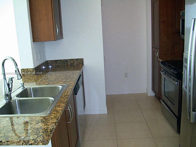 CASA COSTA - Residential