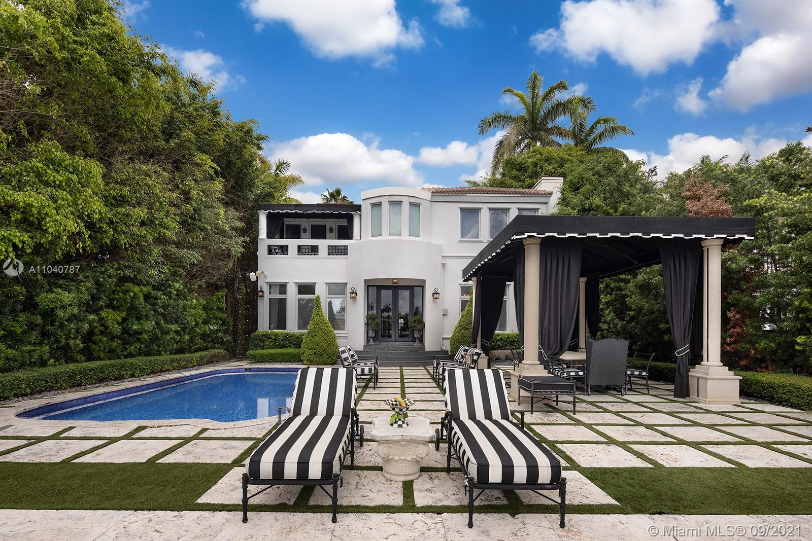 SAN MARINO ISLAND - Residential