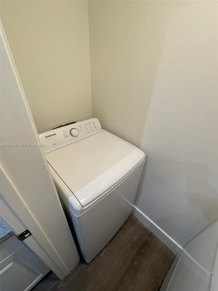 ANTIGUA AT CNTRY CLUBOF M - Residential Lease