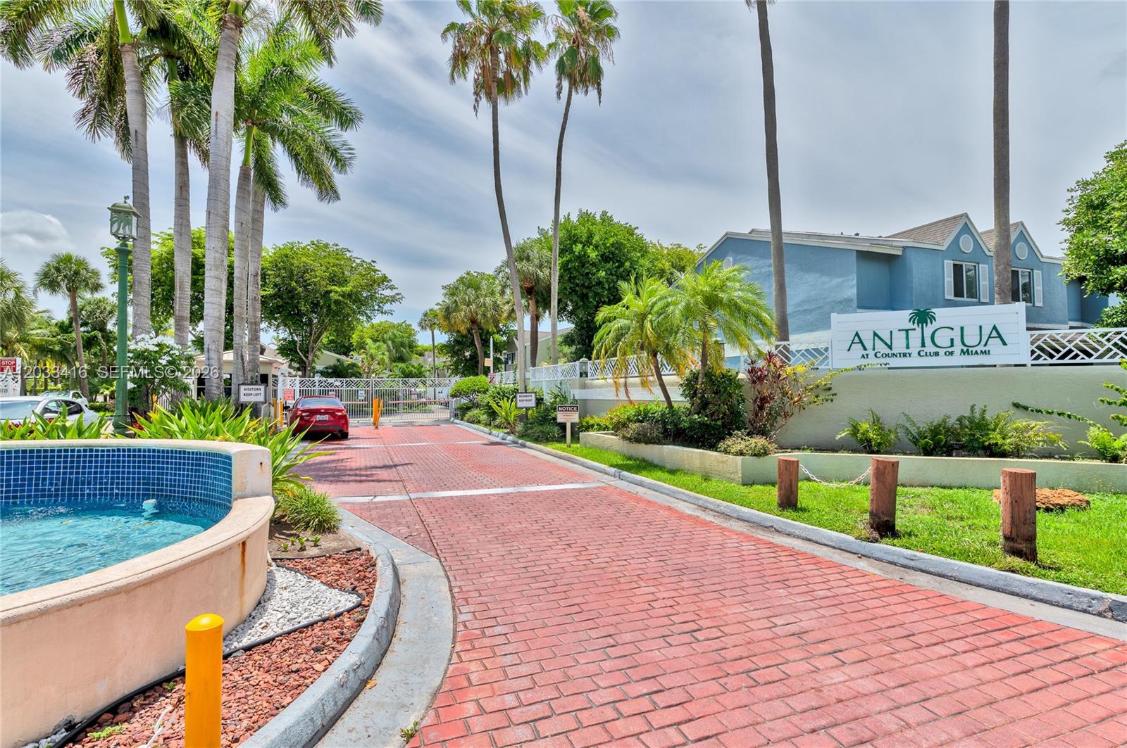 ANTIGUA AT CNTRY CLUBOF M - Residential Lease
