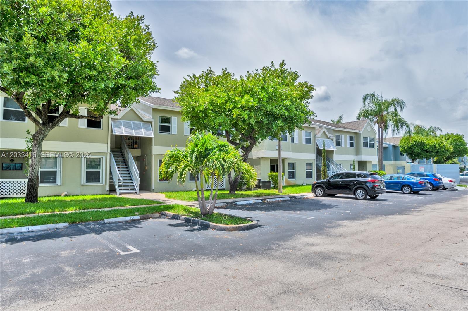 ANTIGUA AT CNTRY CLUBOF M - Residential Lease
