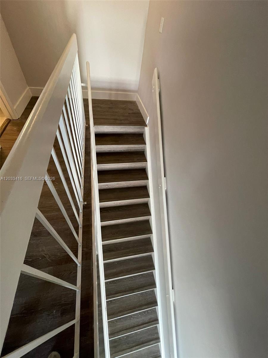 ANTIGUA AT CNTRY CLUBOF M - Residential Lease