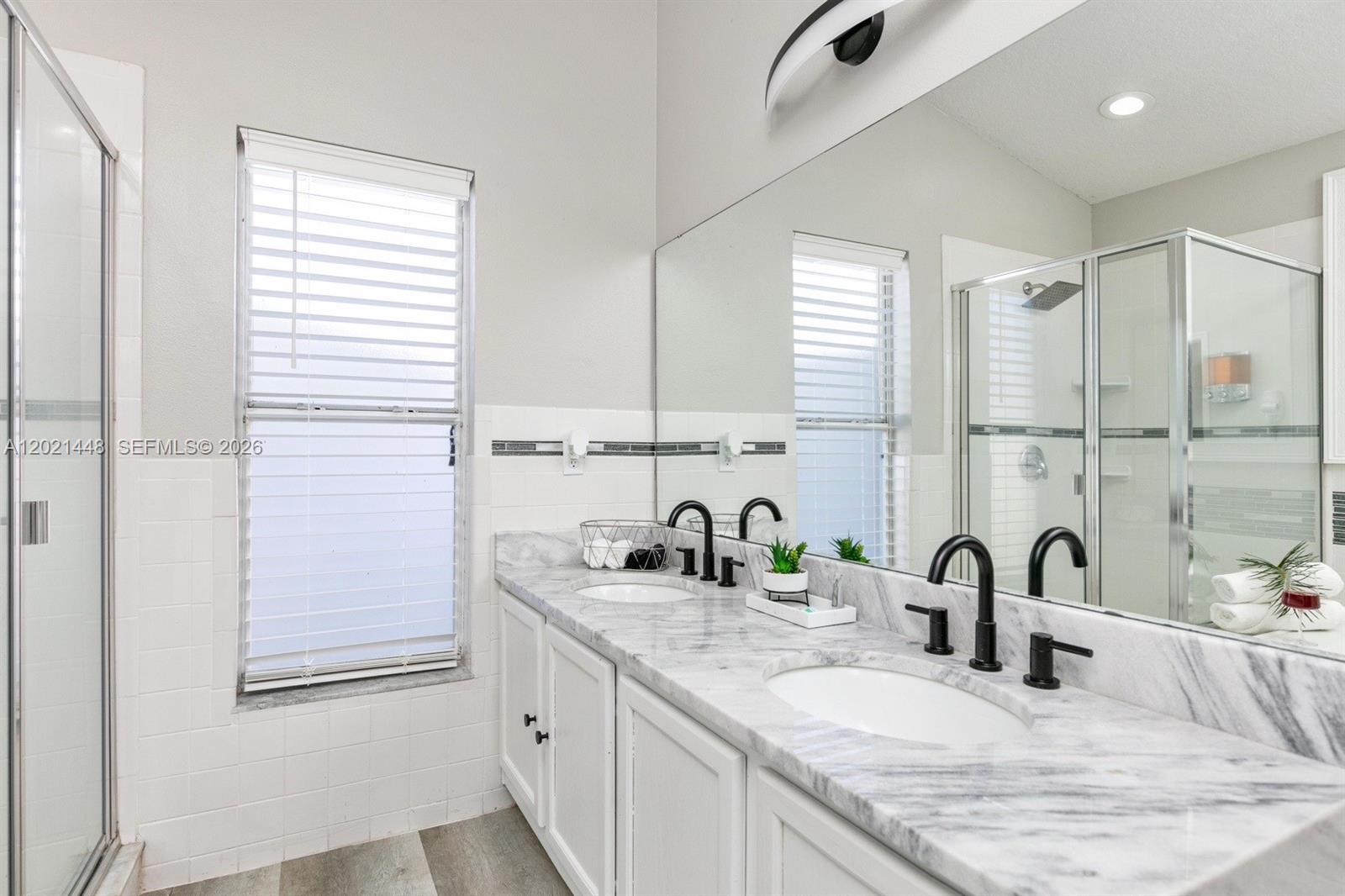 LOMA VISTA SECTION ONE - Residential