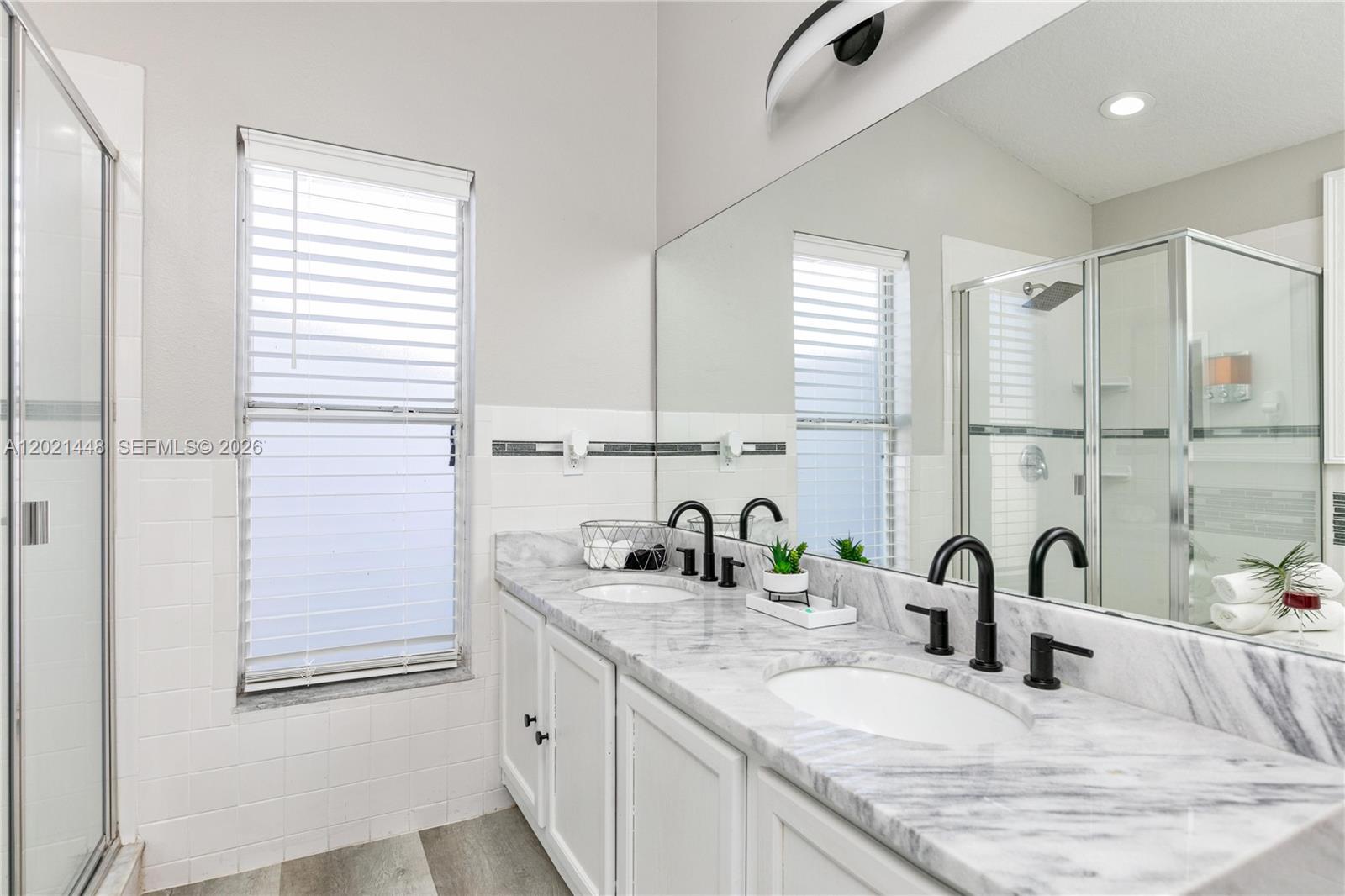 LOMA VISTA SECTION ONE - Residential