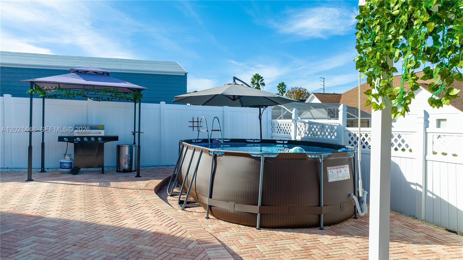 LOMA VISTA SECTION ONE - Residential