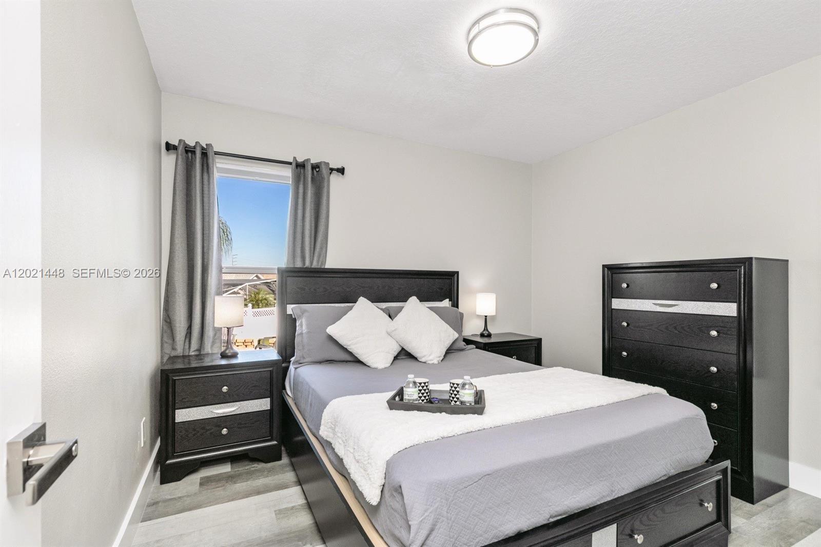 LOMA VISTA SECTION ONE - Residential