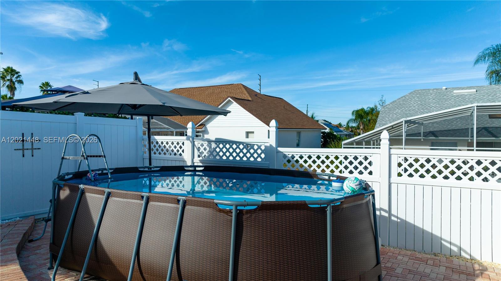 LOMA VISTA SECTION ONE - Residential