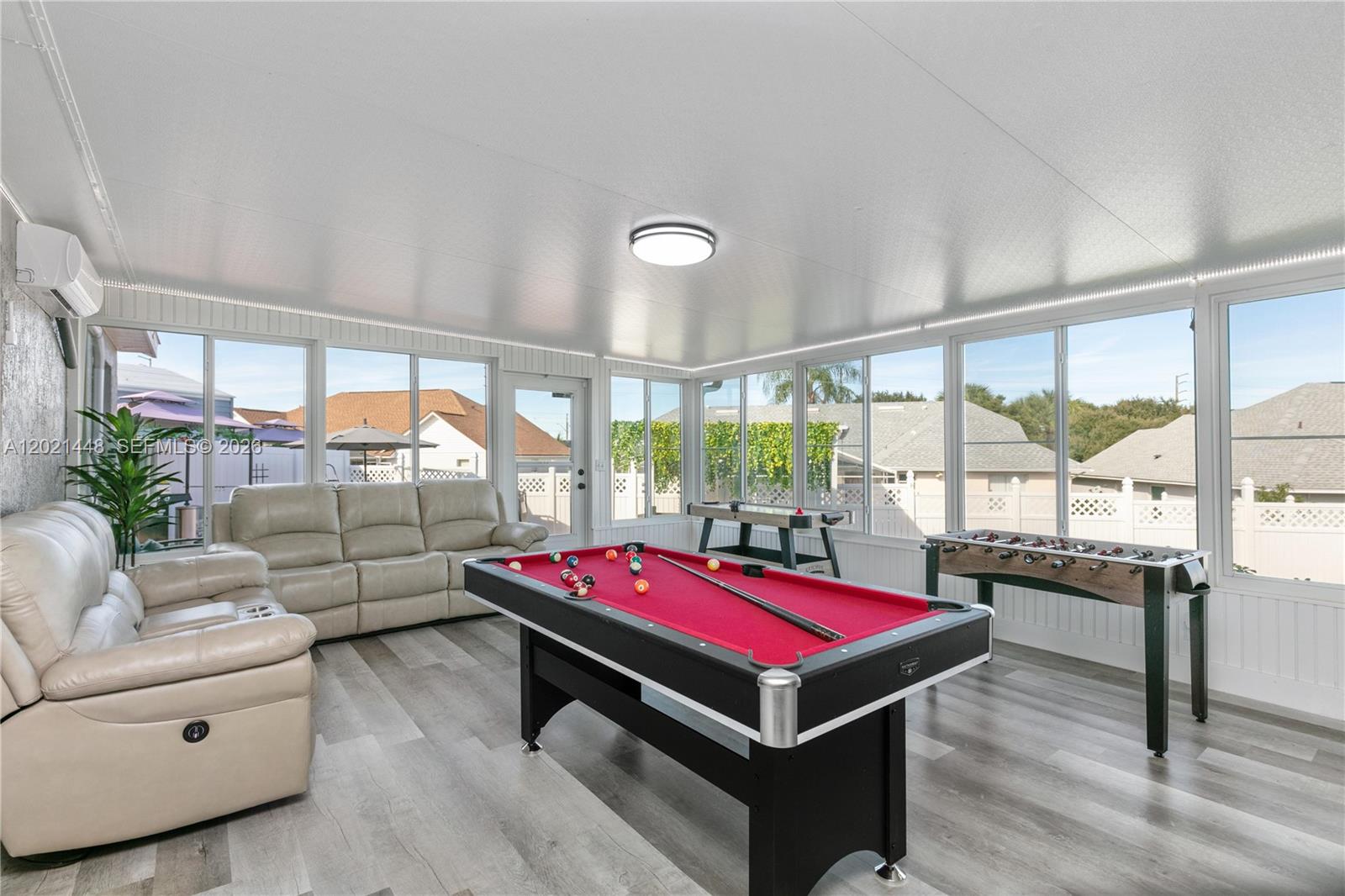 LOMA VISTA SECTION ONE - Residential