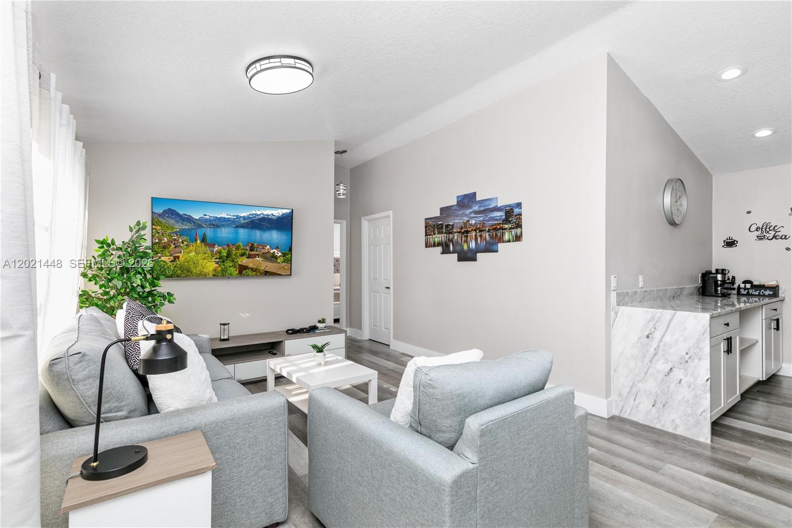 LOMA VISTA SECTION ONE - Residential