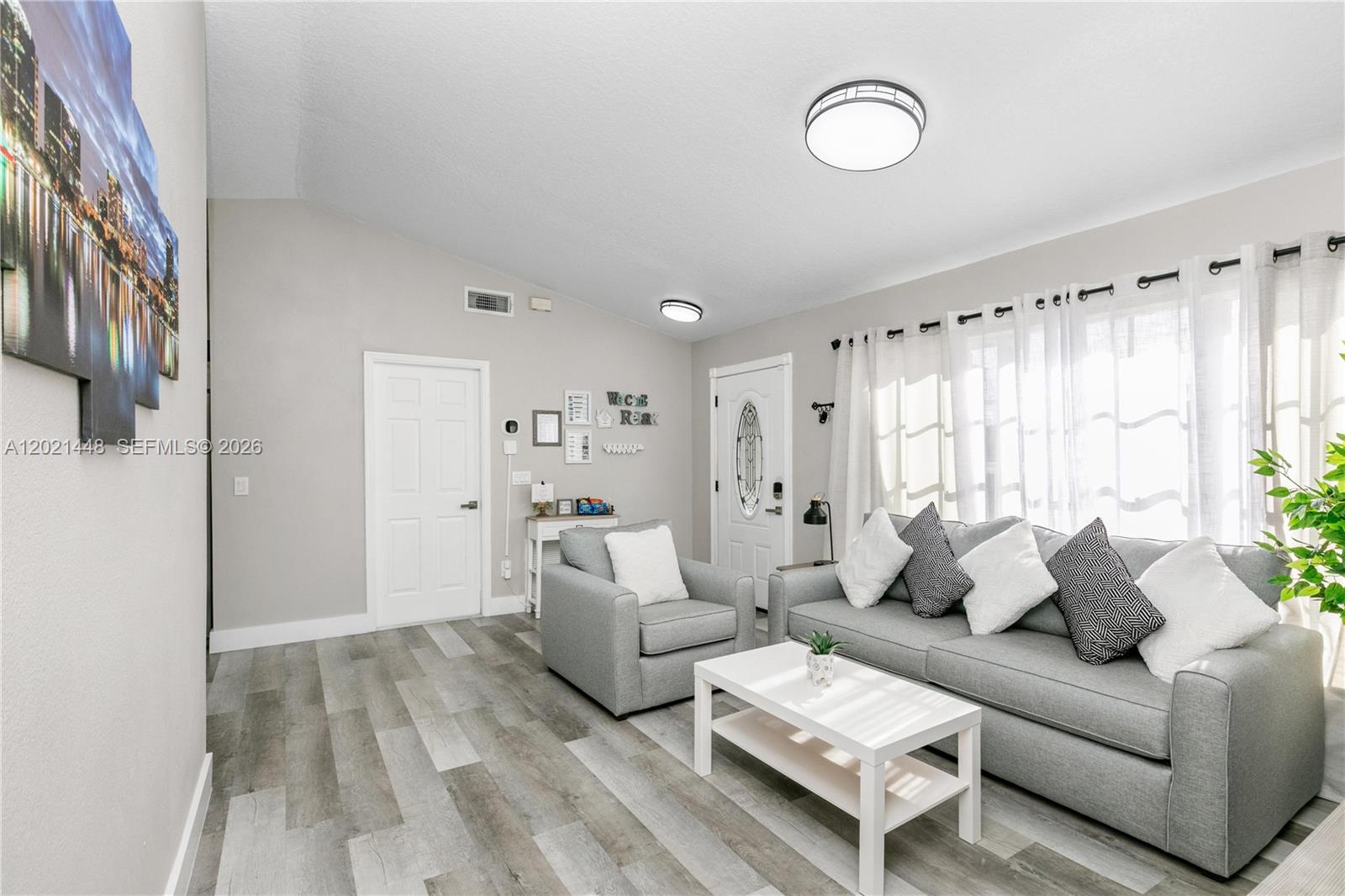 LOMA VISTA SECTION ONE - Residential
