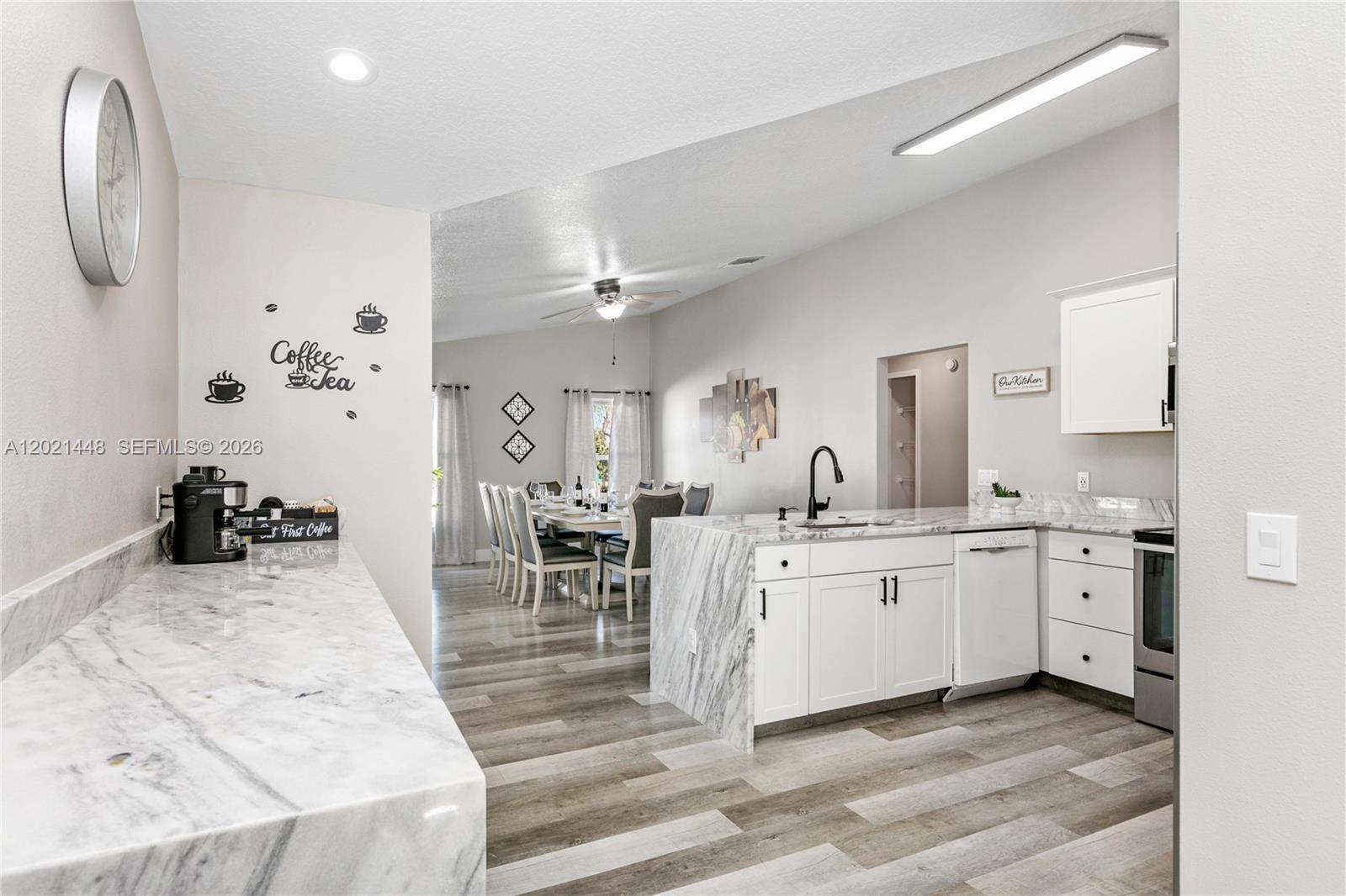 LOMA VISTA SECTION ONE - Residential