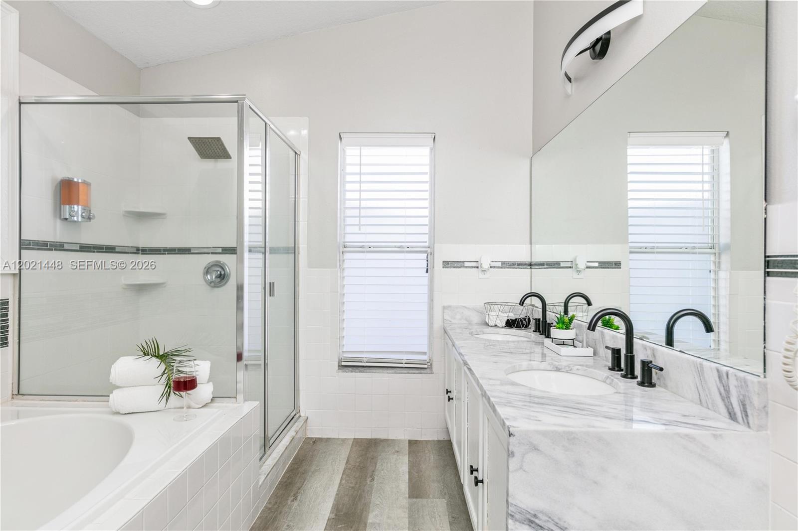 LOMA VISTA SECTION ONE - Residential