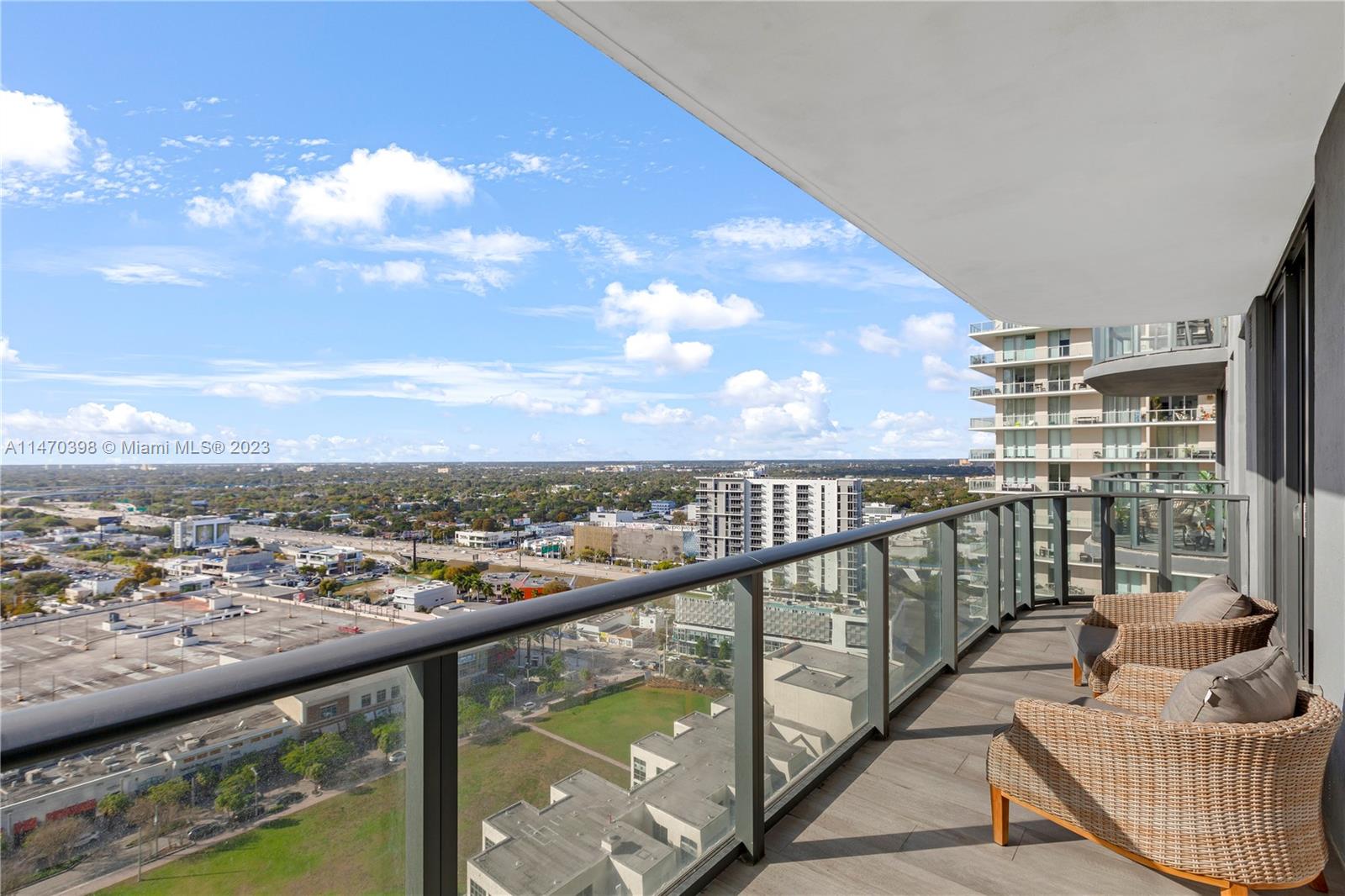 3401 MIDTOWN CONDO - Residential Lease