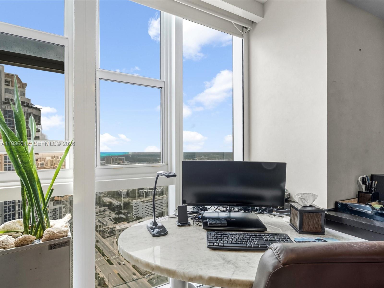 TRUMP ROYALE CONDO - Residential
