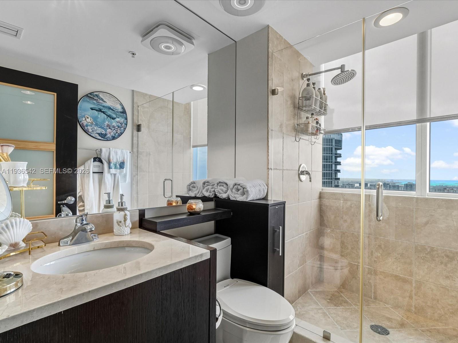 TRUMP ROYALE CONDO - Residential