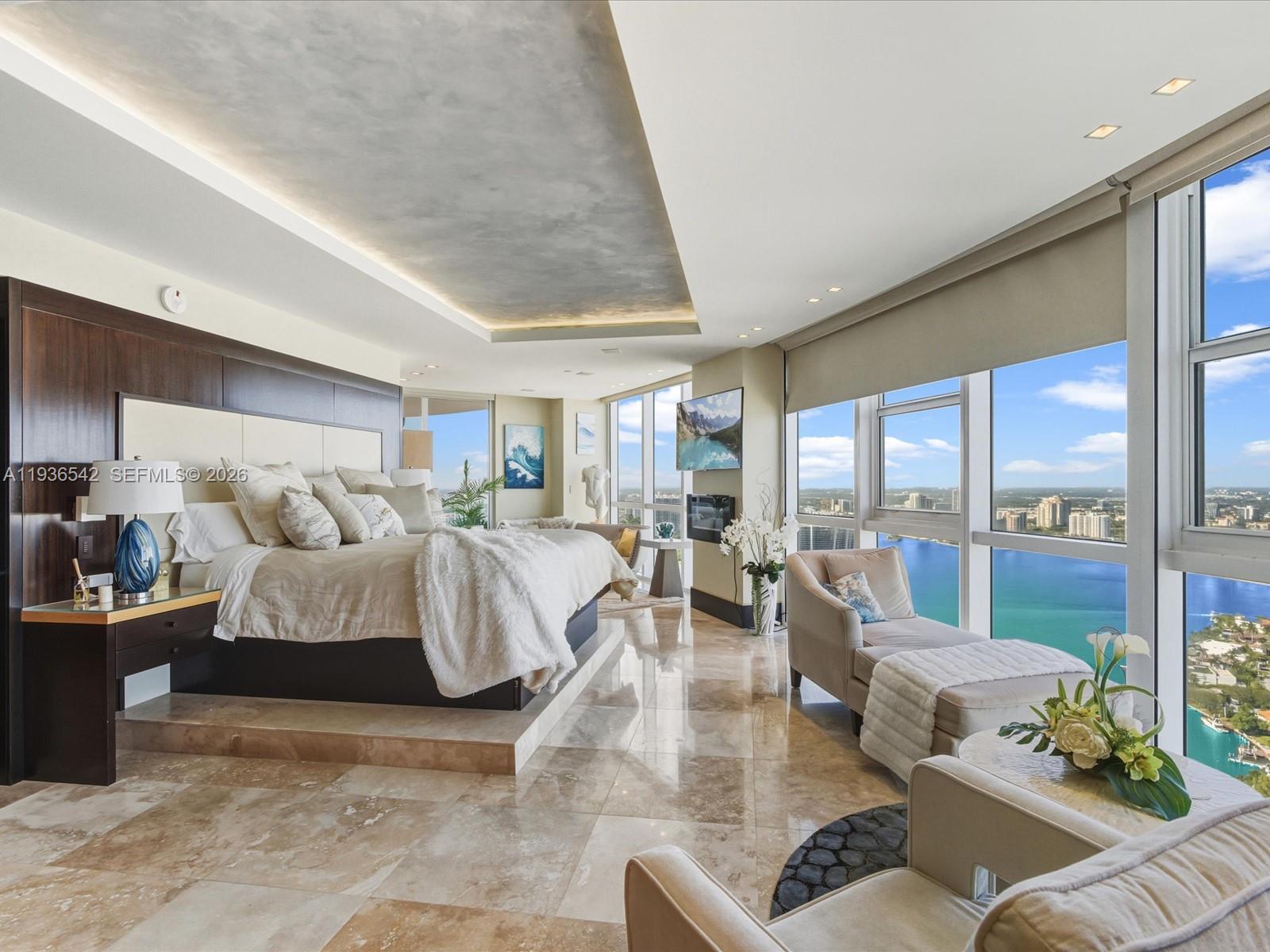 TRUMP ROYALE CONDO - Residential