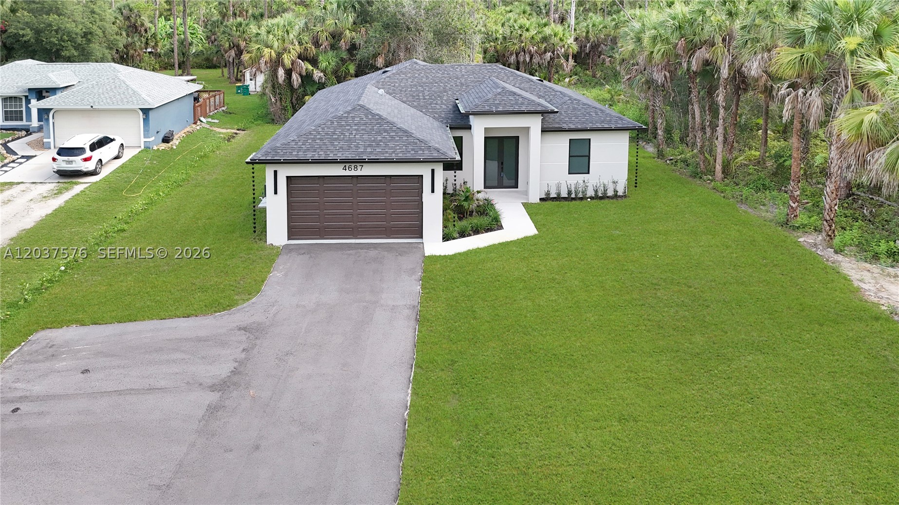 GOLDEN GATE ESTATES - Residential