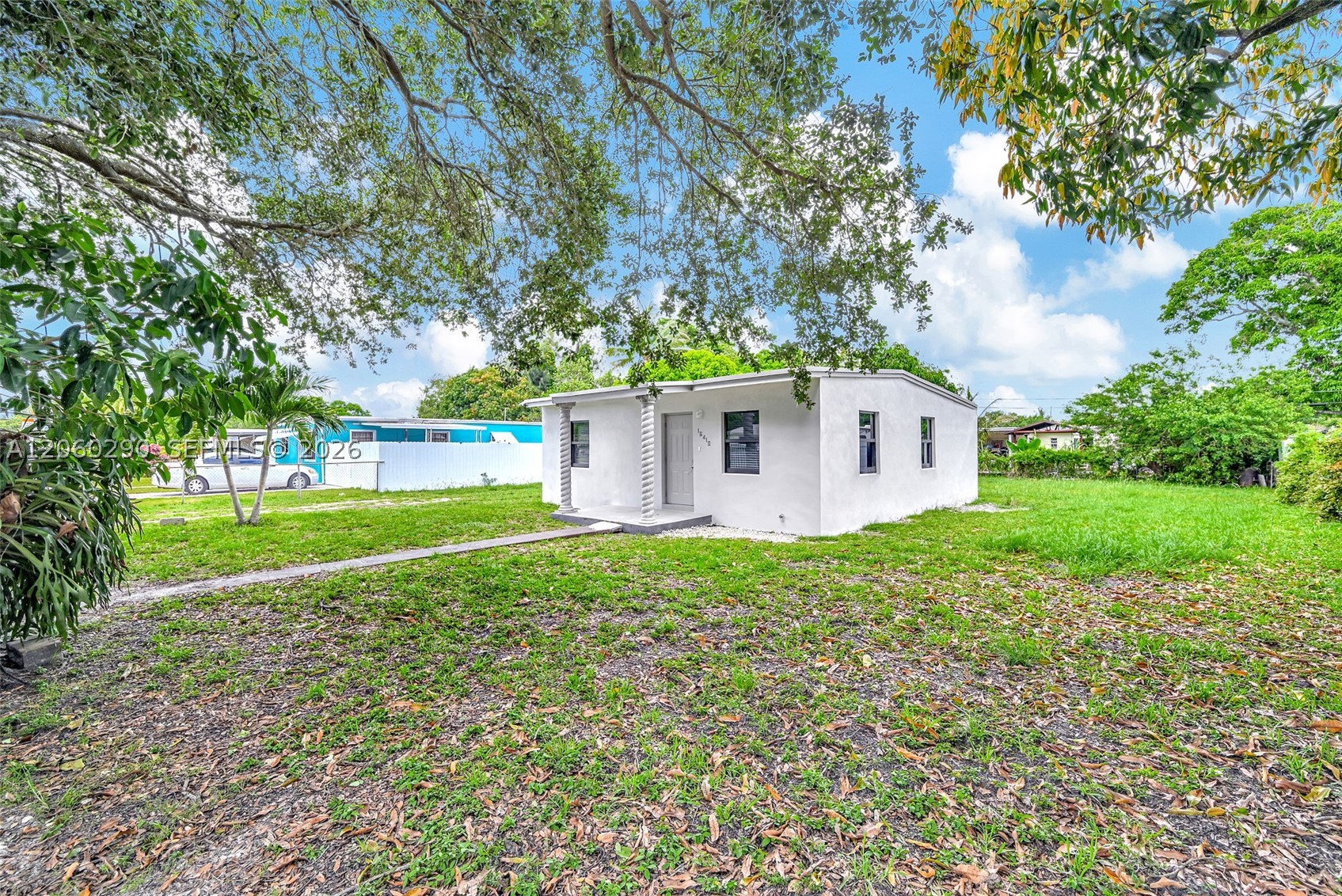 BUNCHE PARK - Residential