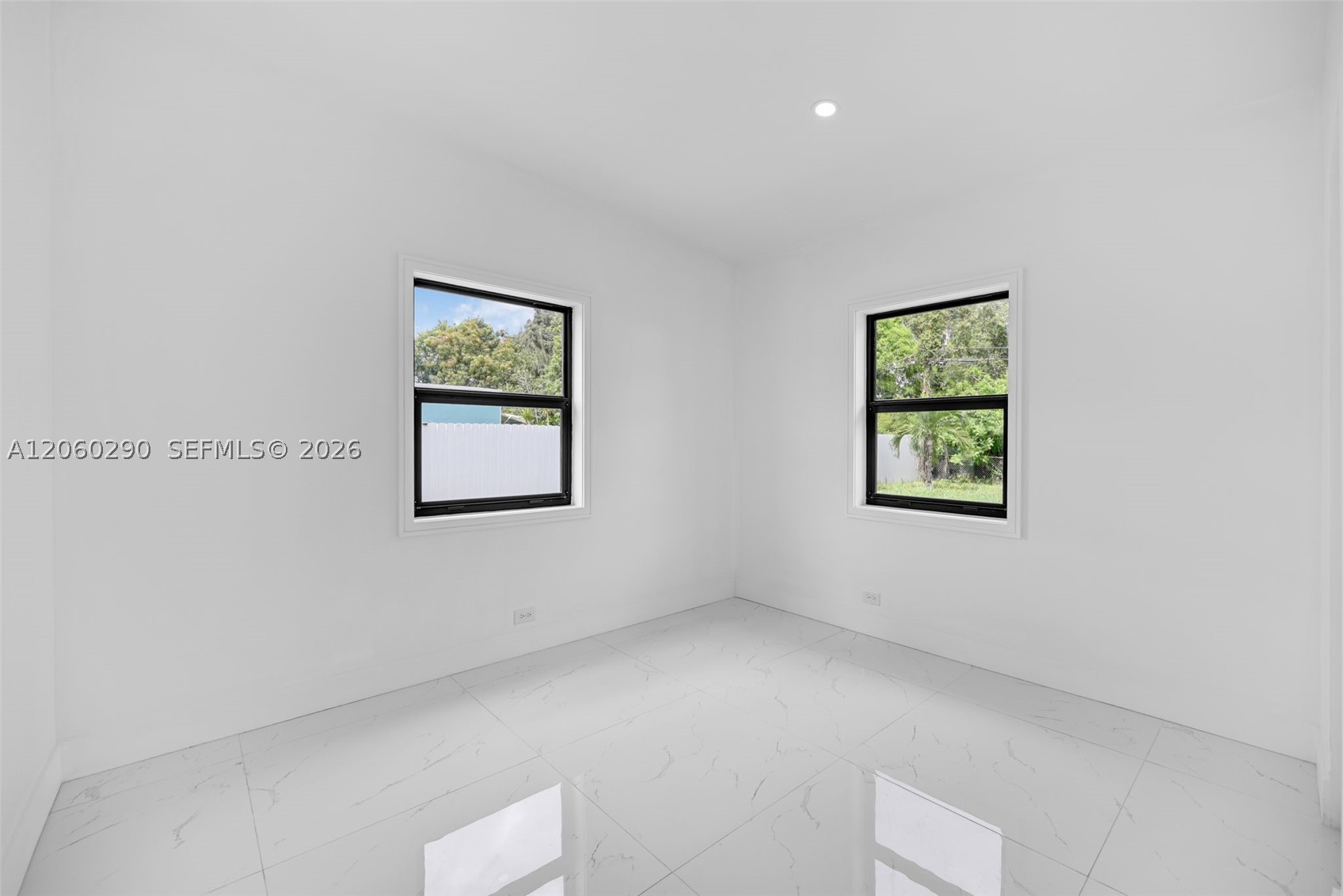 BUNCHE PARK - Residential
