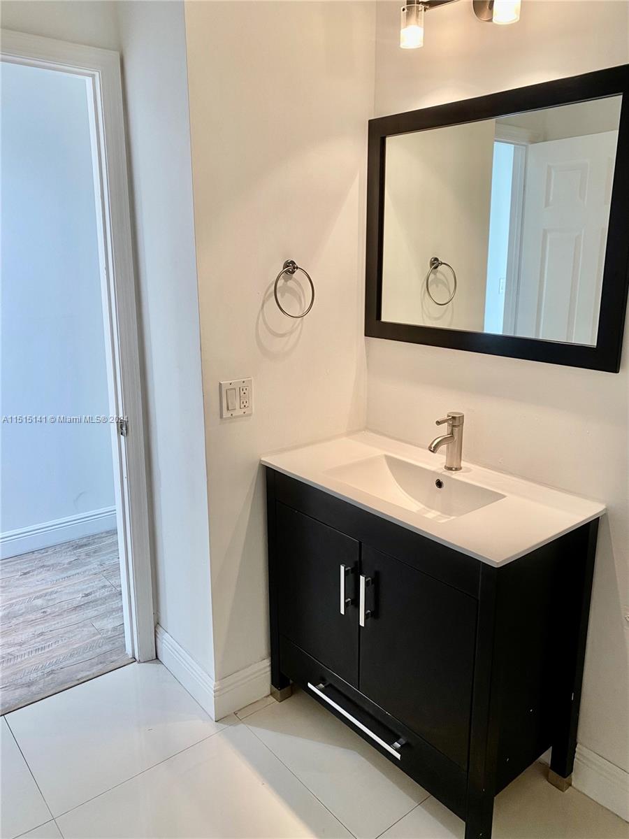 DORAL COVE - Residential Lease