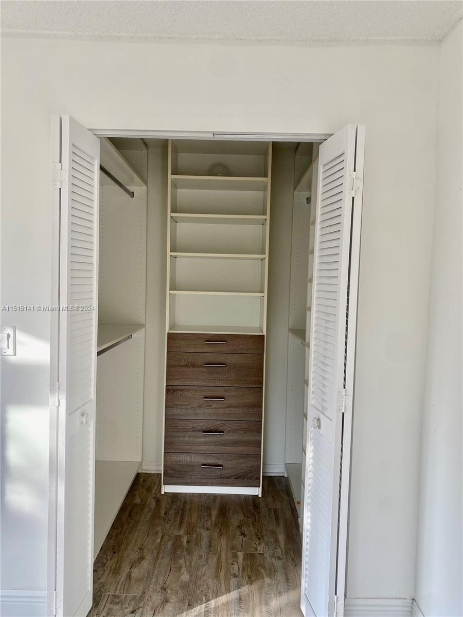 DORAL COVE - Residential Lease