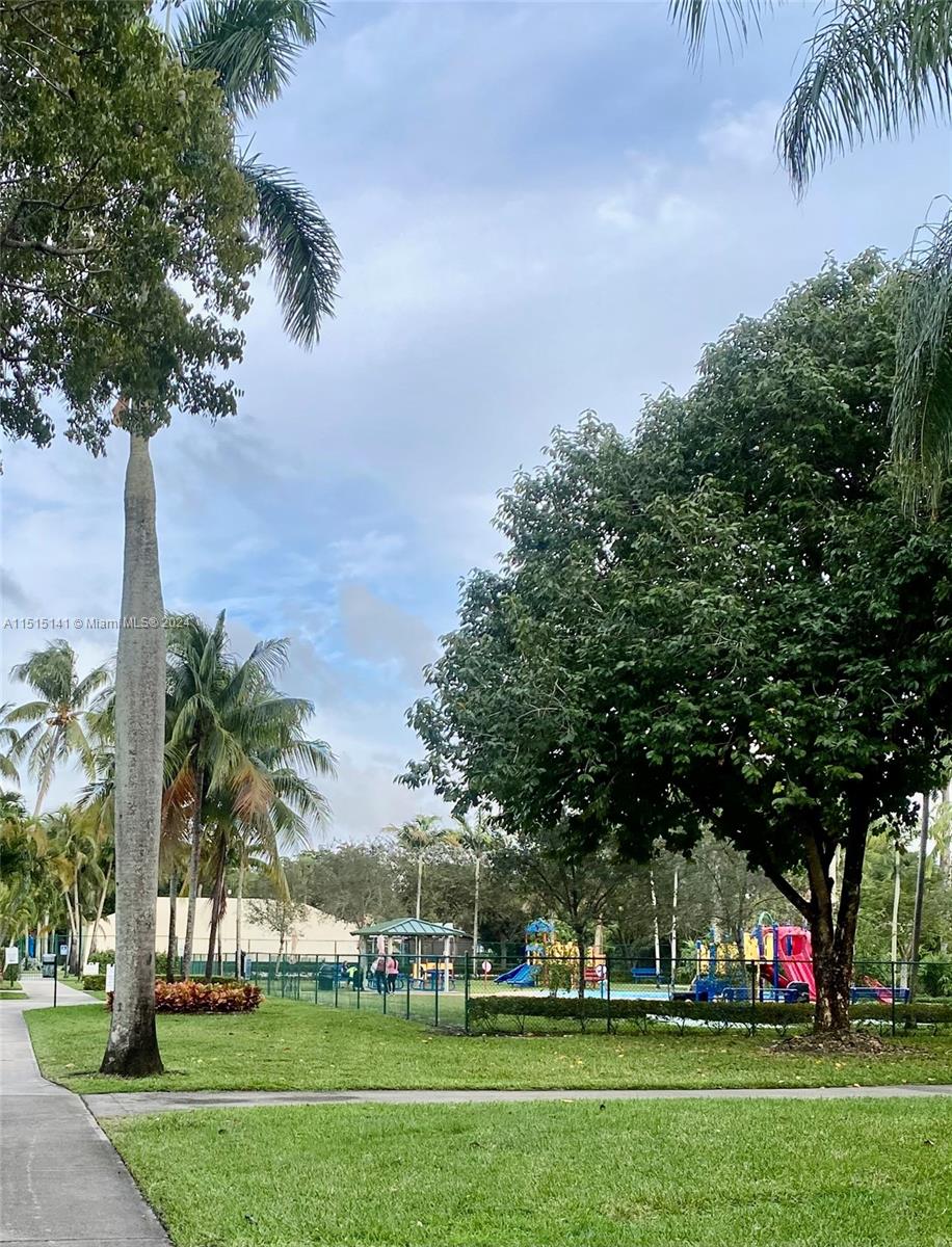 DORAL COVE - Residential Lease