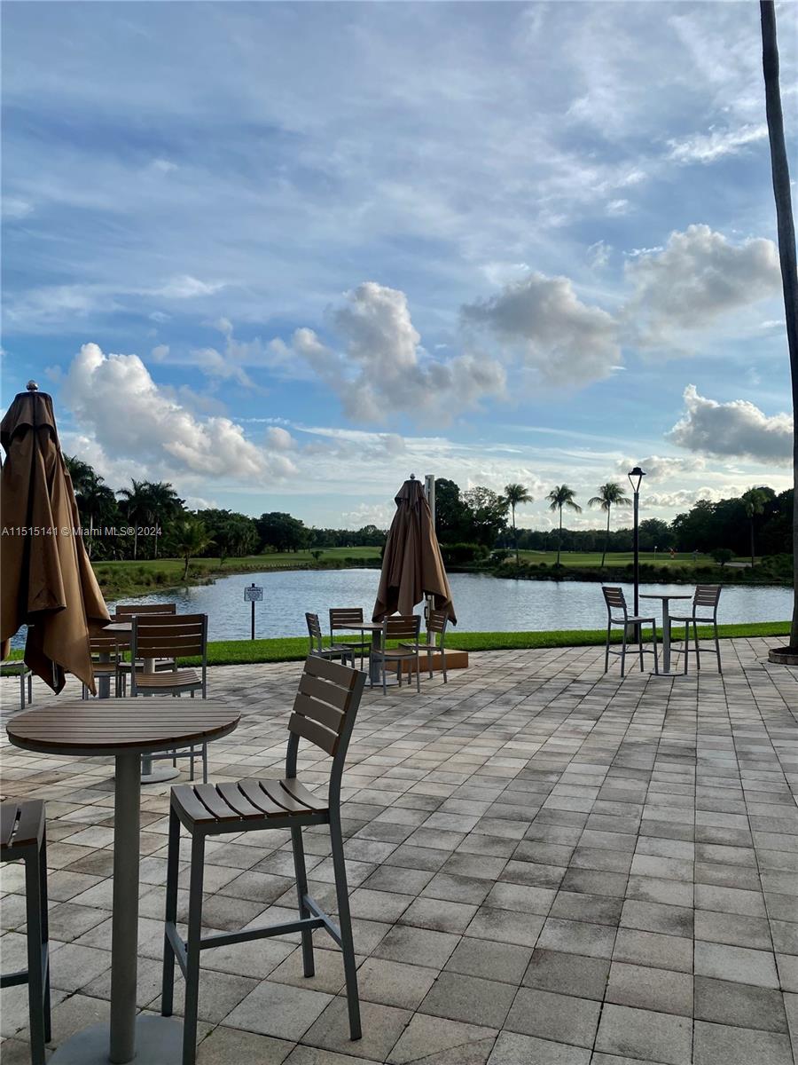 DORAL COVE - Residential Lease